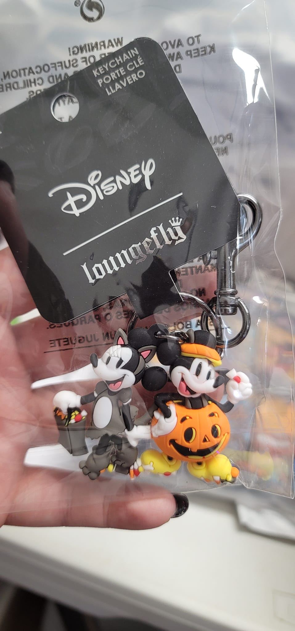 LOUNGEFLY- Loungefly Disney Mickey and Minnie Halloween 3D Molded Keychain