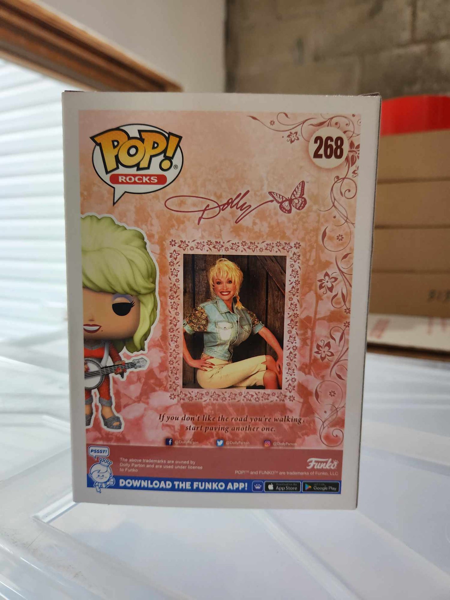 SPECIAL EDITION Funko POP Rocks: Dolly Parton