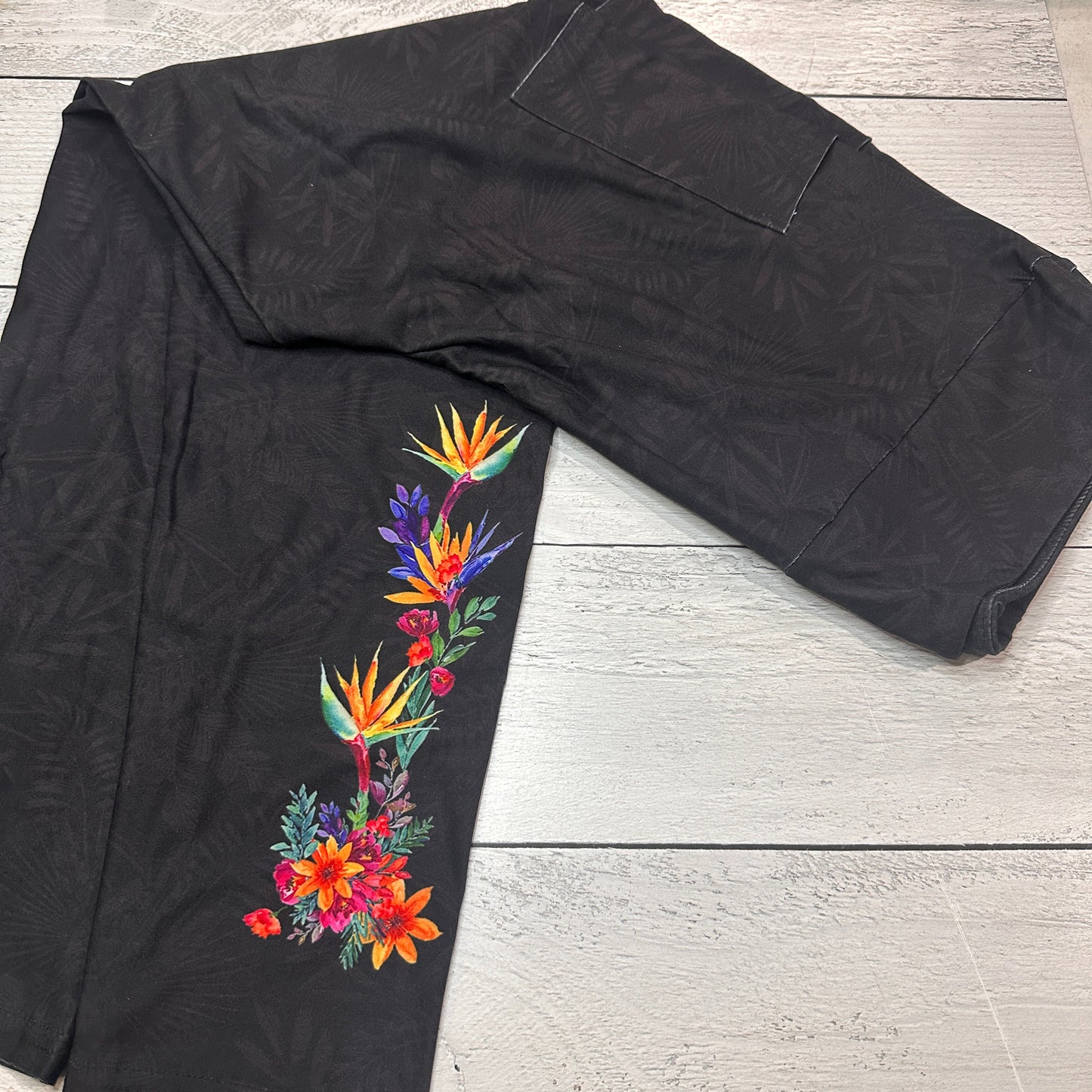 TC - Adult Leggings with Pockets Bundle - 17