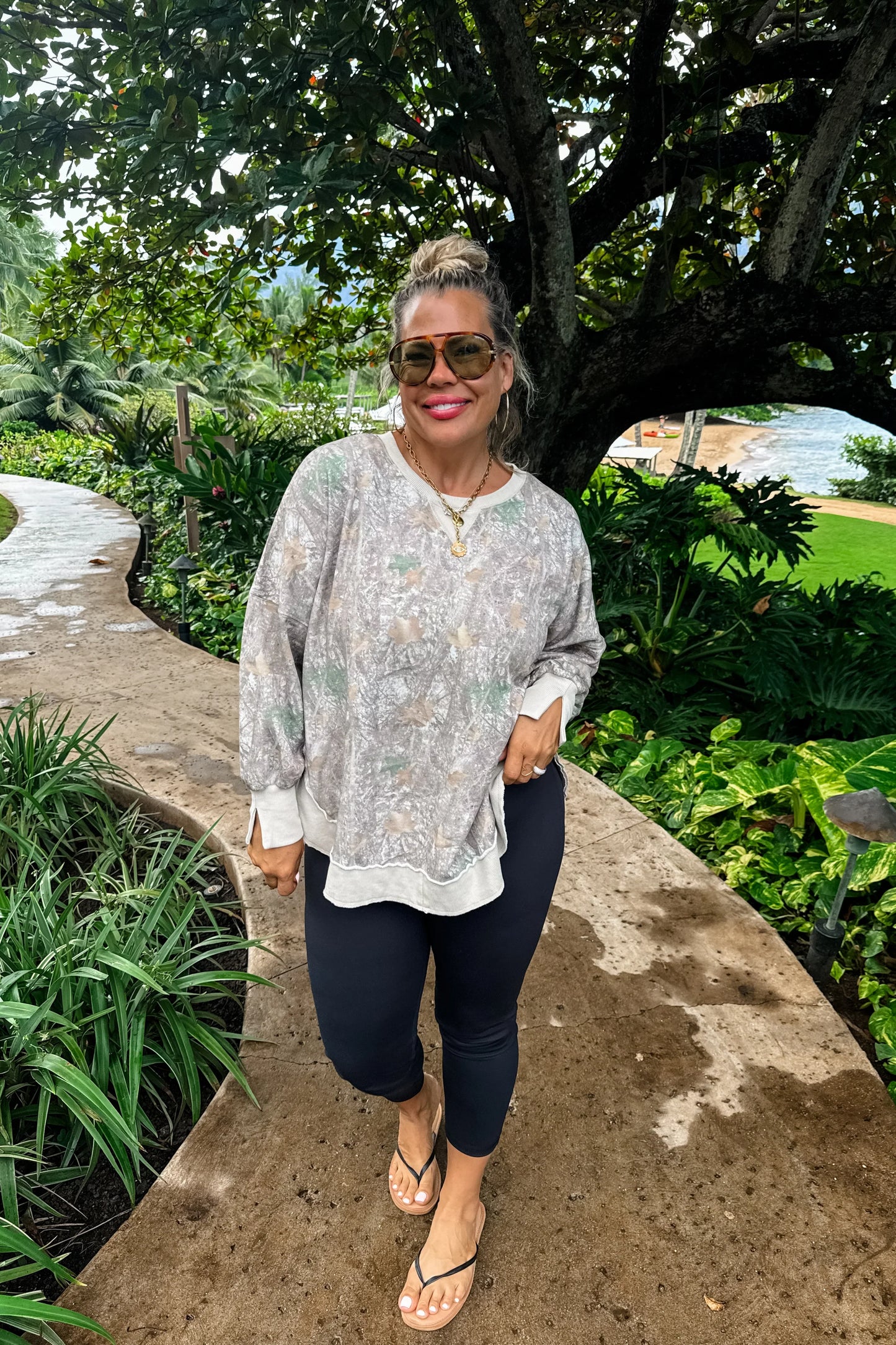 PREORDER: Joss Washed Sweatshirt