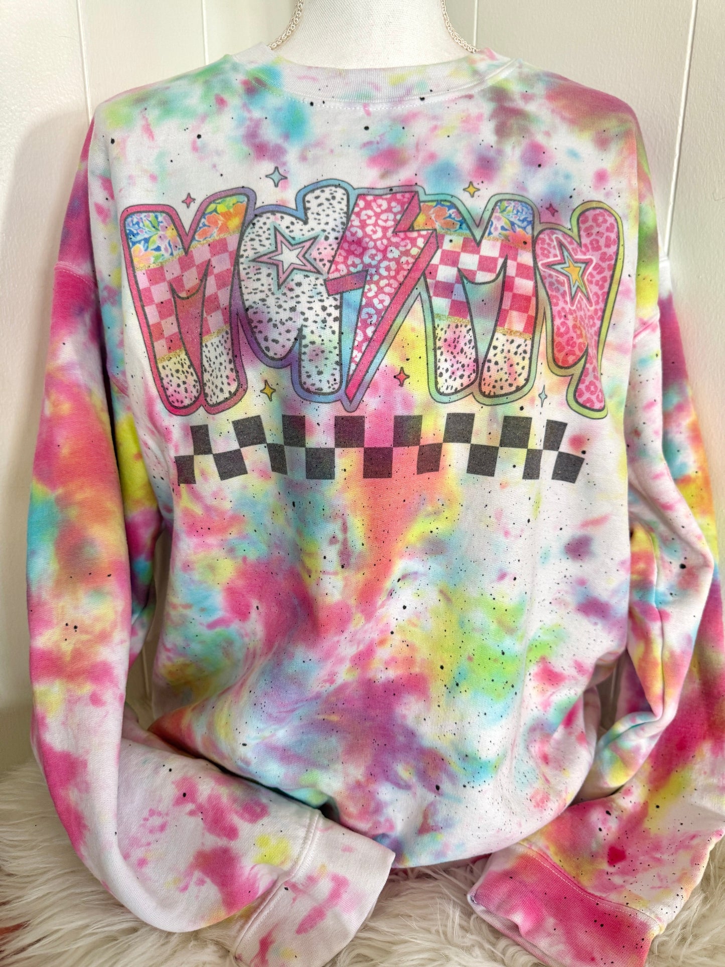 Colorful mama lightning