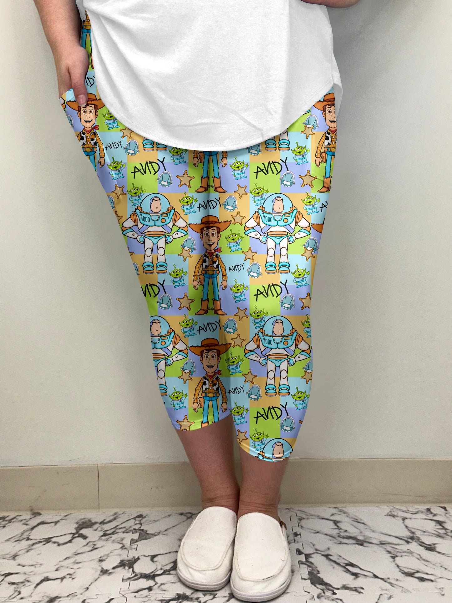 Toy Buds Capri w/ Pockets | Run Ends 3/8 | 42 Days