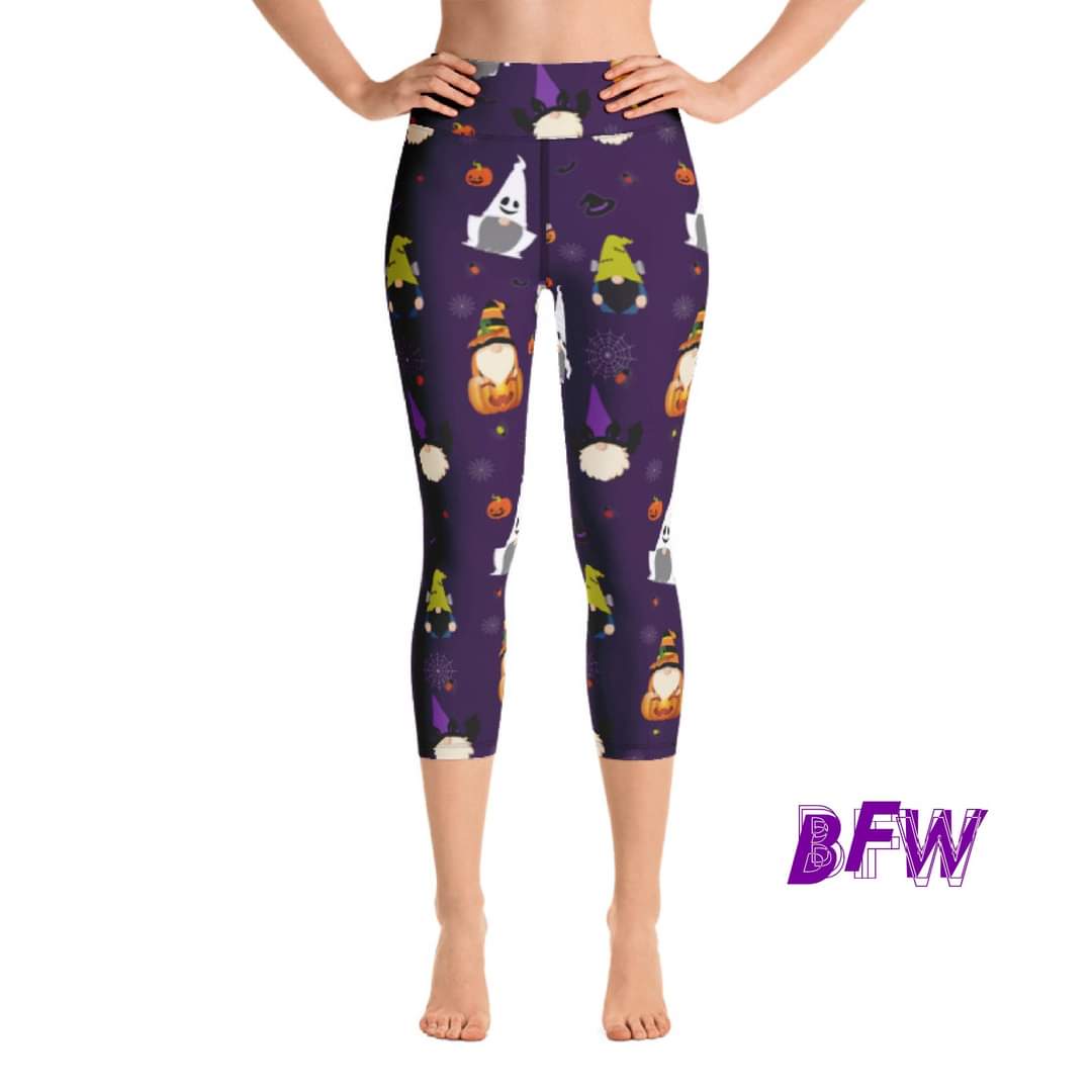 Halloween Gnomes Capris with pockets
