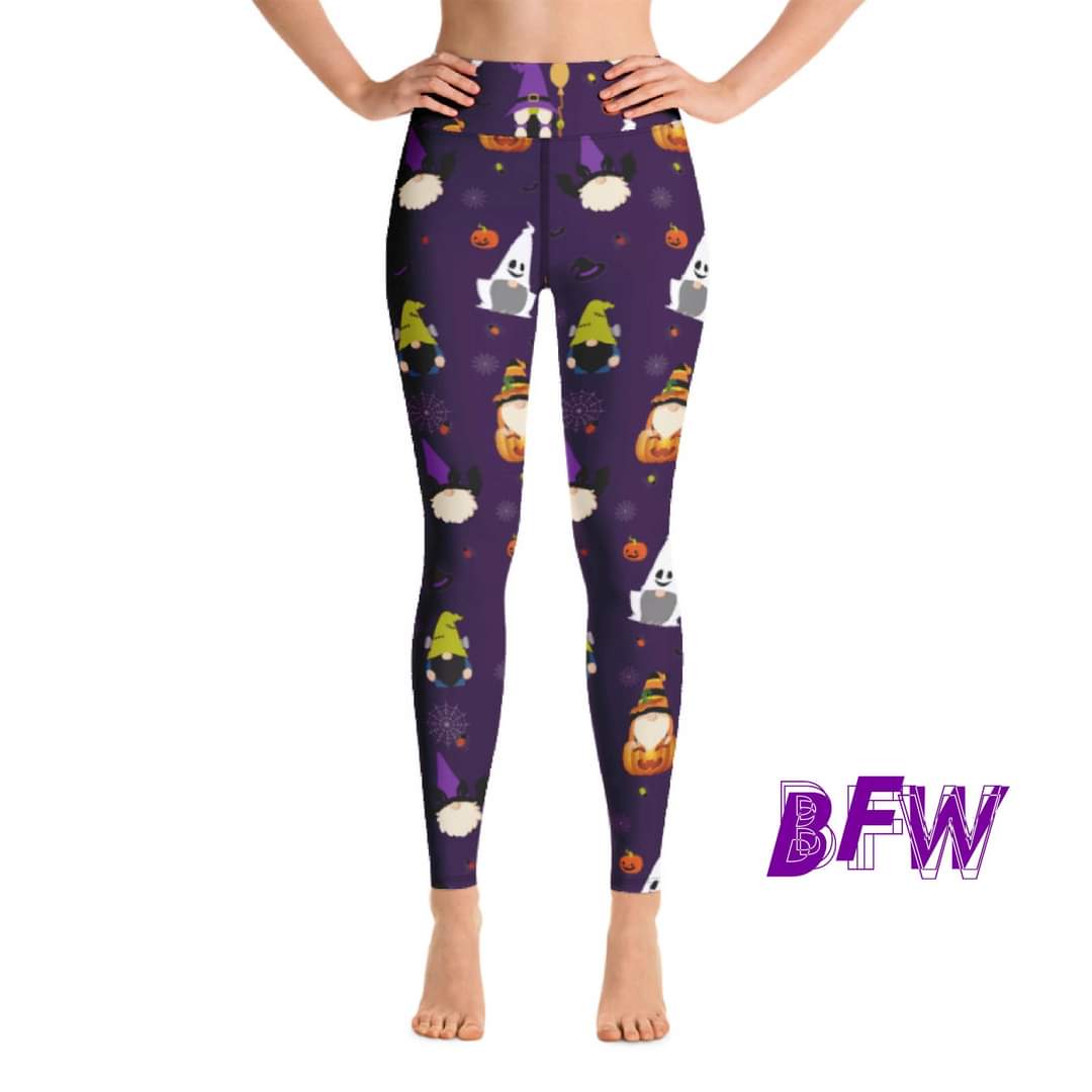 Halloween Gnomes Capris with pockets