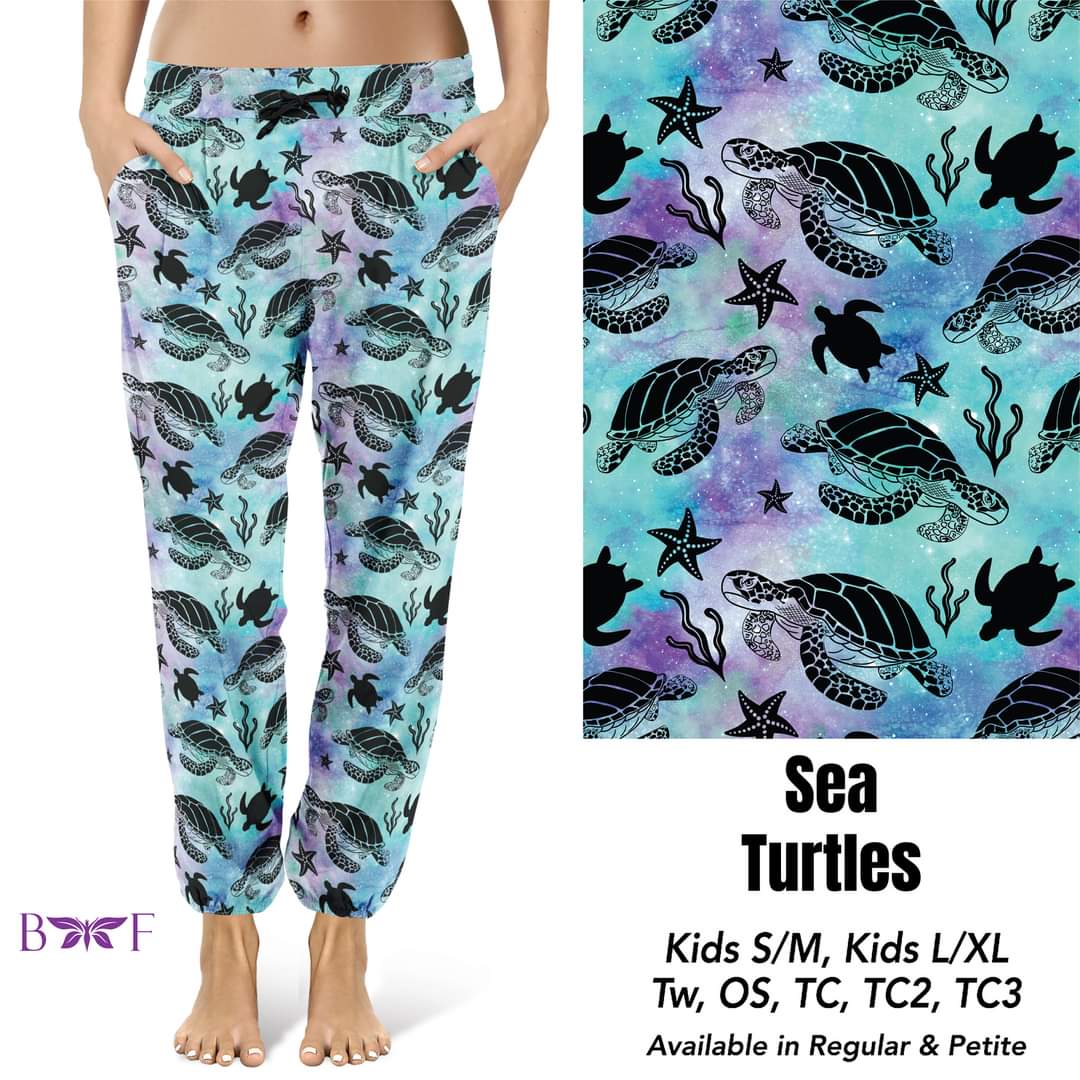 Sea Turtles biker shorts with pockets