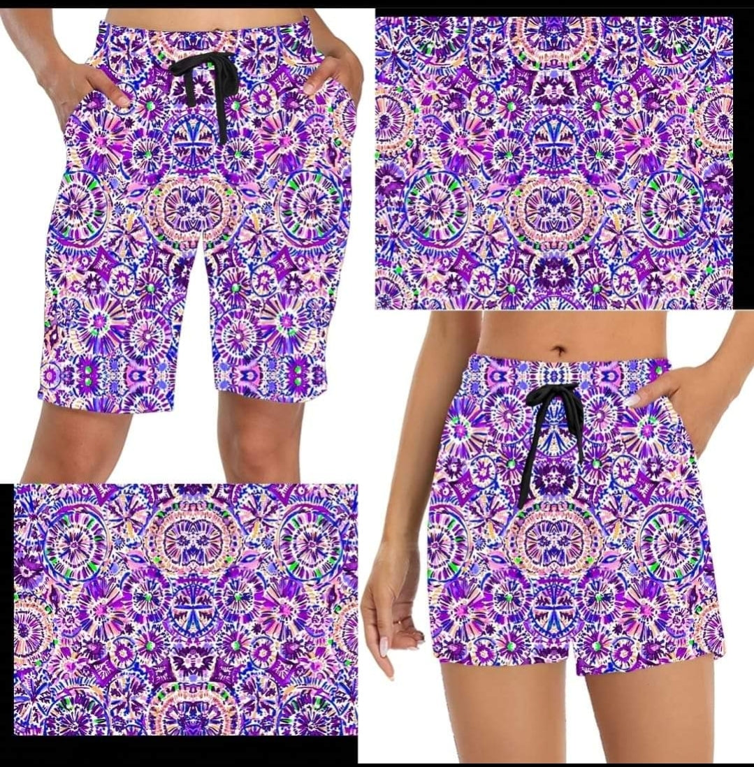 Purple pleaser, capris with pockets
