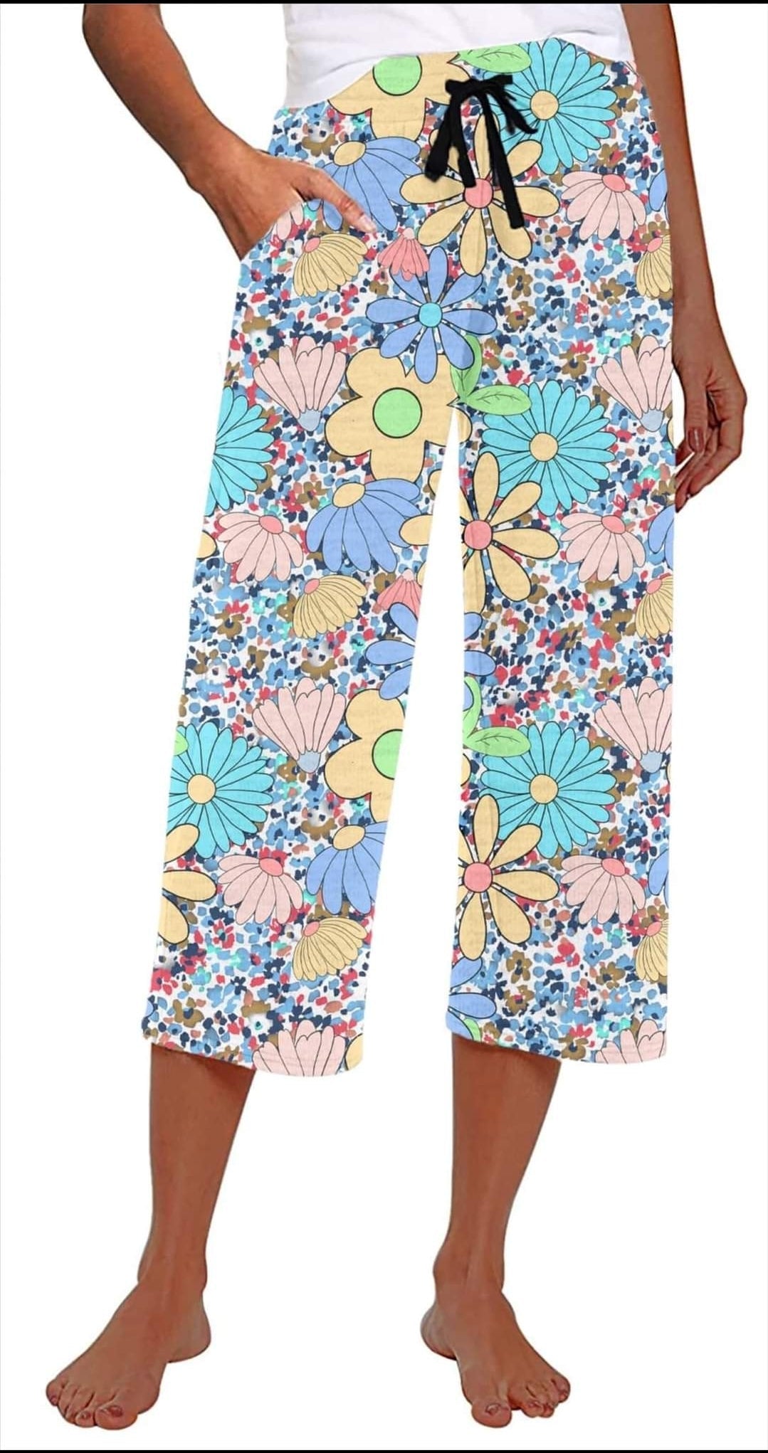 Cartoon Daisy capri lounge pants