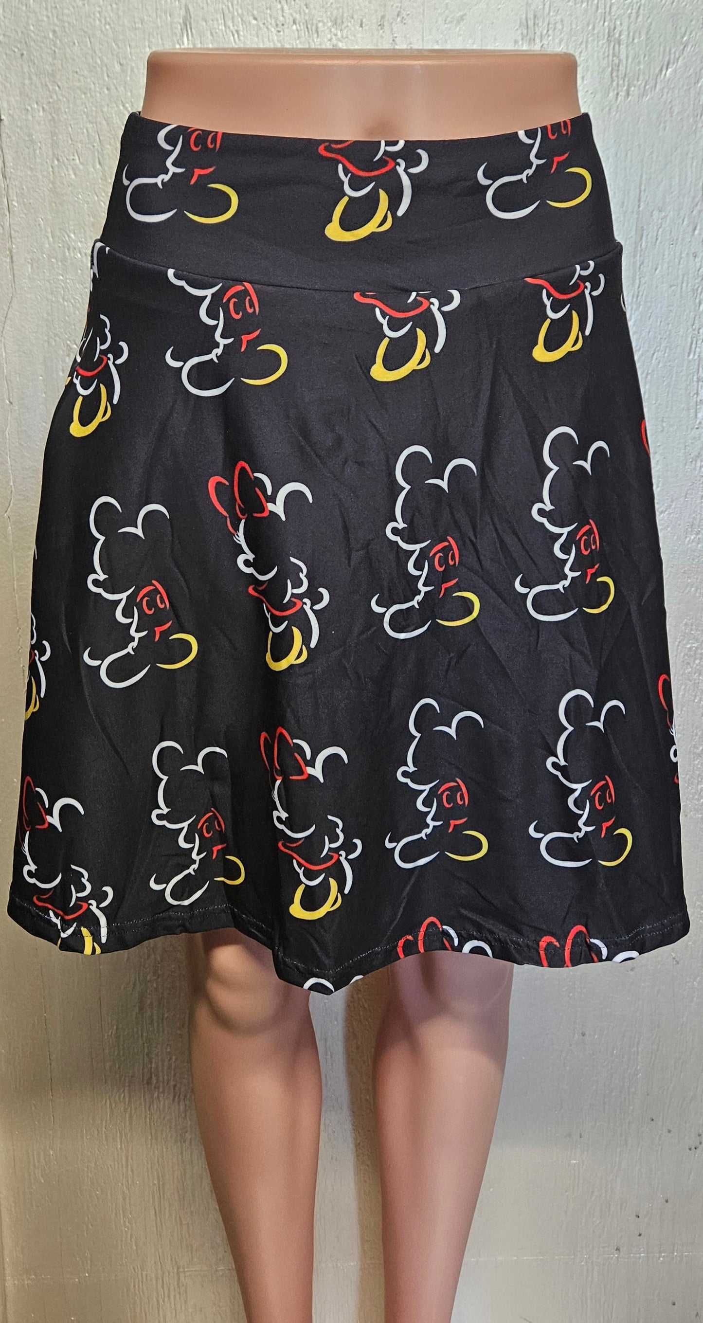 Lined Mouse skorts and leggings with pockets