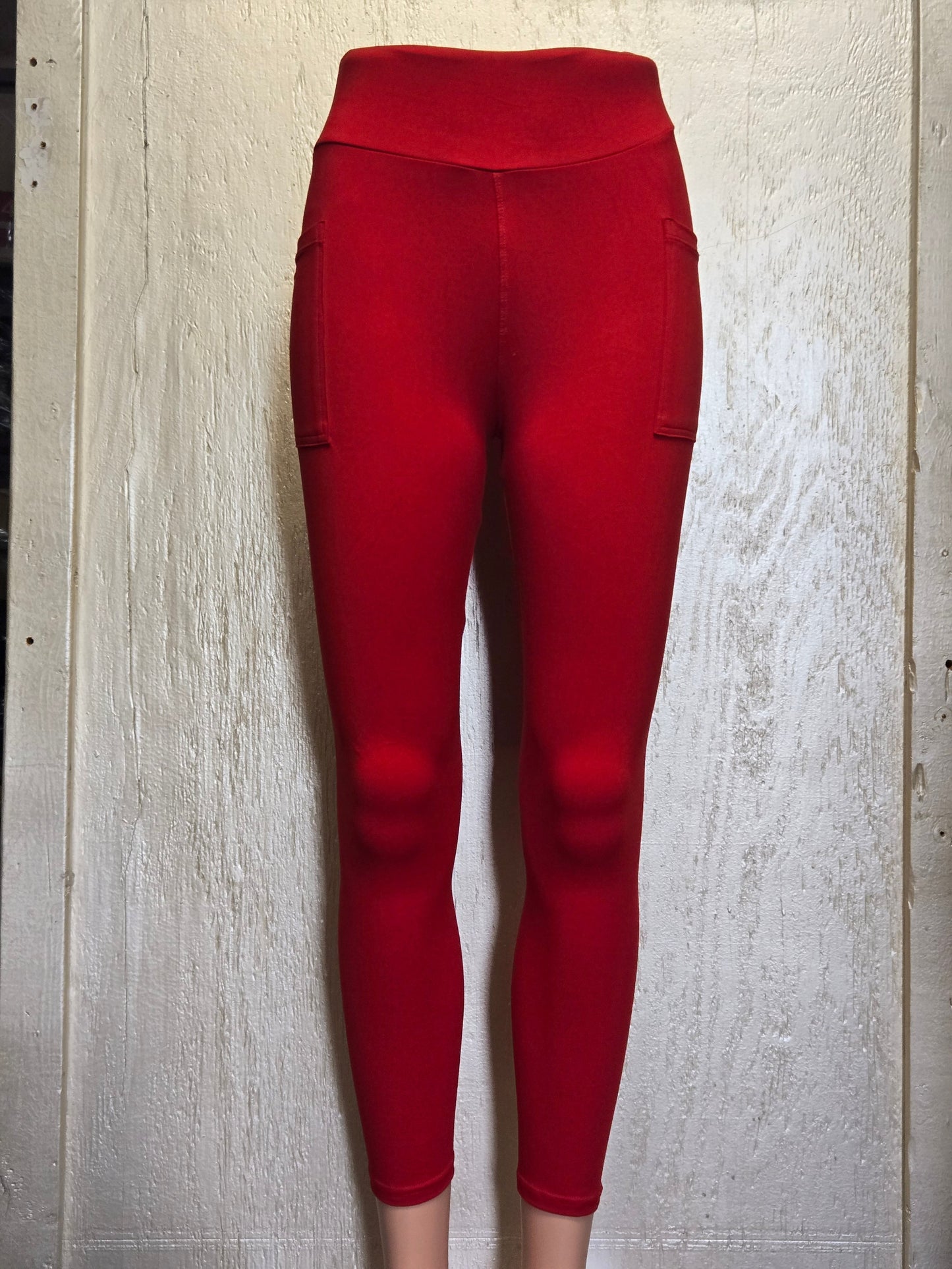 Christmas red capris and leggings with pockets
