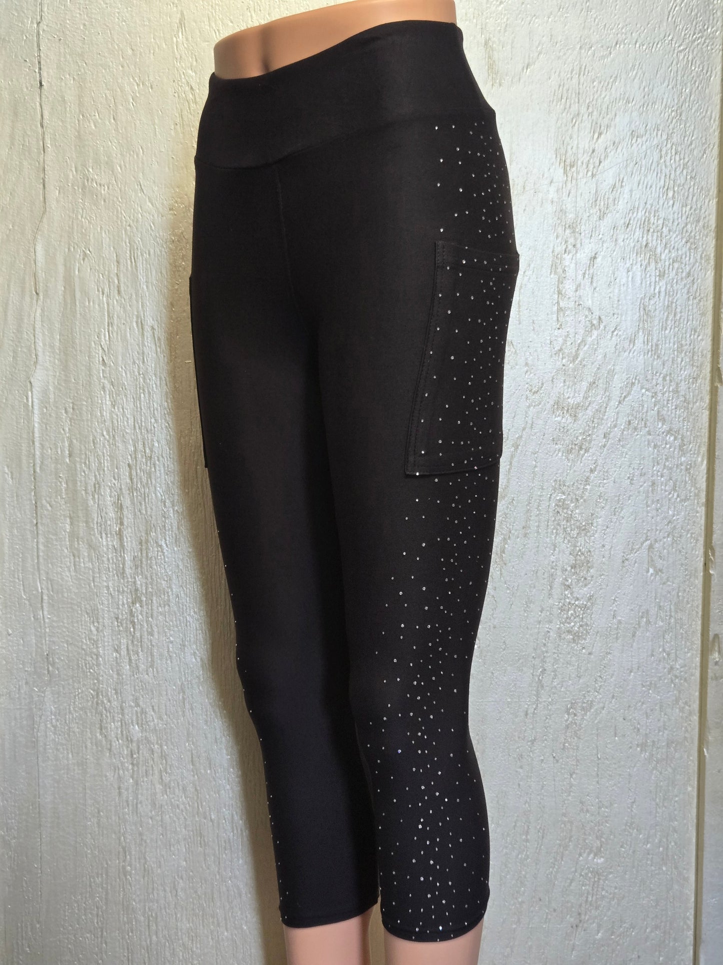 Black side gemstone capris and leggings with pockets REAL GEMSTONES