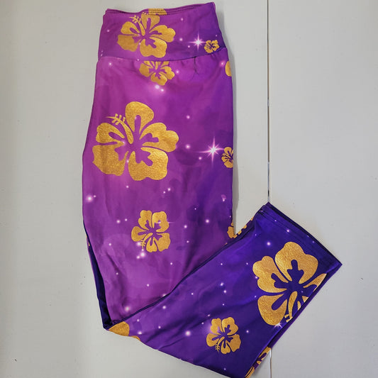 Purple Ombre w/Gold Clover capris