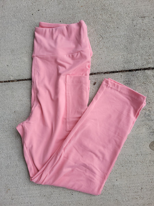 Light Pink Leggings, Capris and Shorts with Pockets