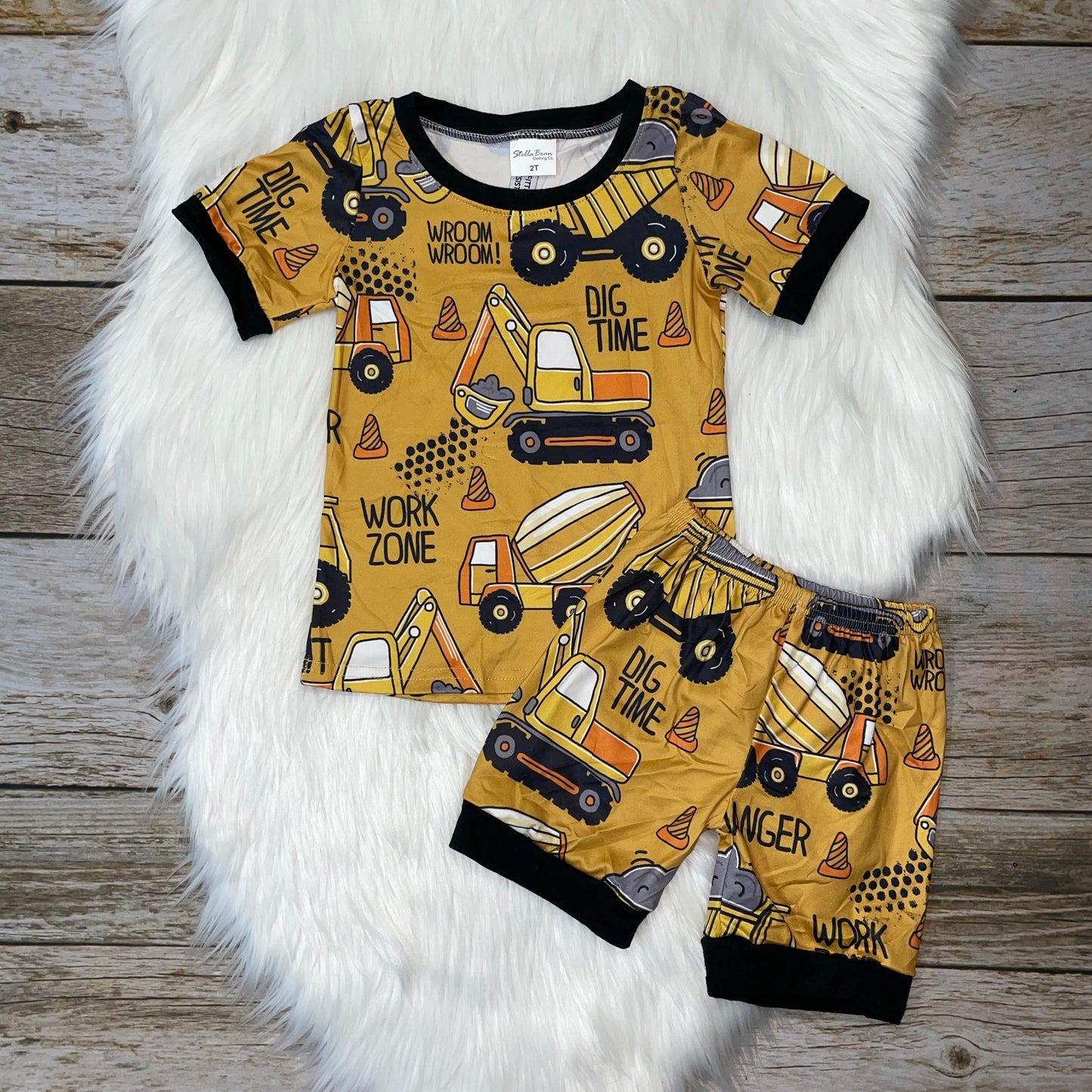 Work Zone Construction Equipment Short Sleeve Loungewear Set