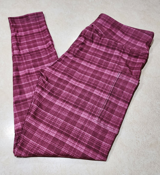Fall Berry Flannel Full Length w/ Pockets