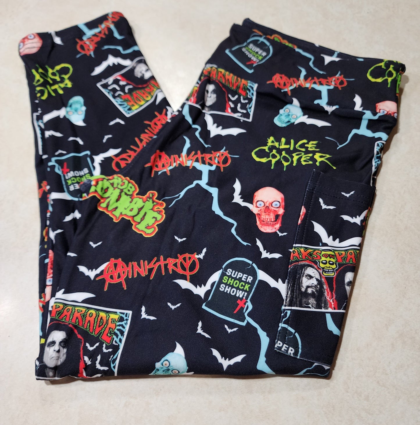 Super Shock Show Capri Length w/ Pockets