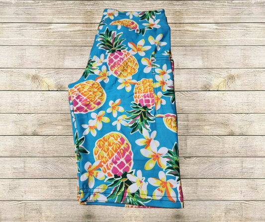 Colorful Pineapples 10" Jamaica Shorts