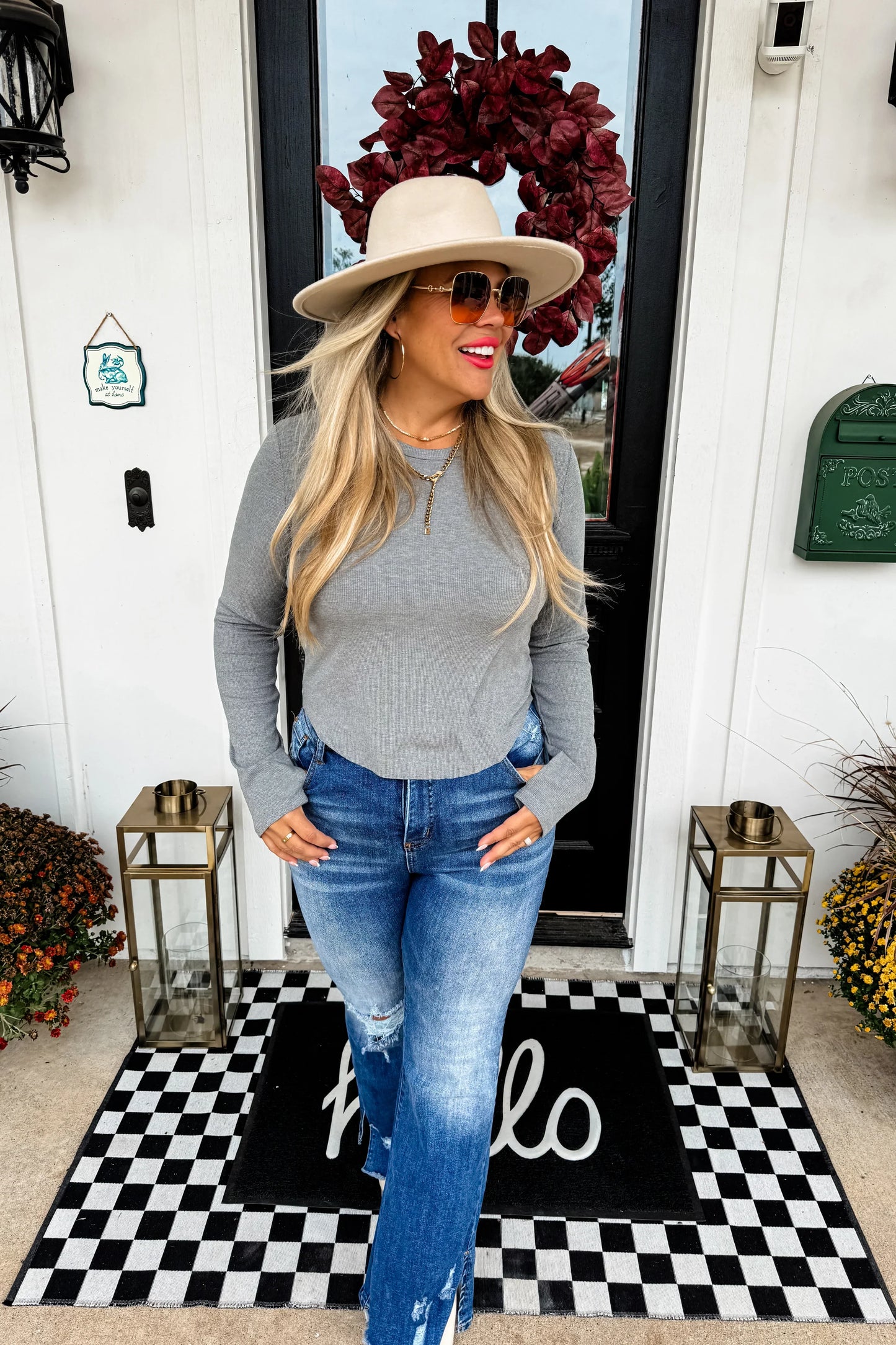 PREORDER: Elena Curve Hem Ribbed Top