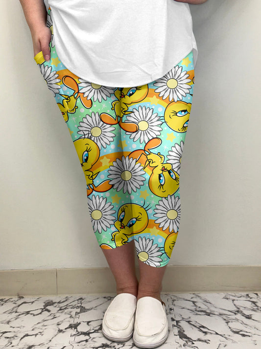 Tweet Tweet Capri w/ Pockets | Run Ends 3/8 | 42 Days