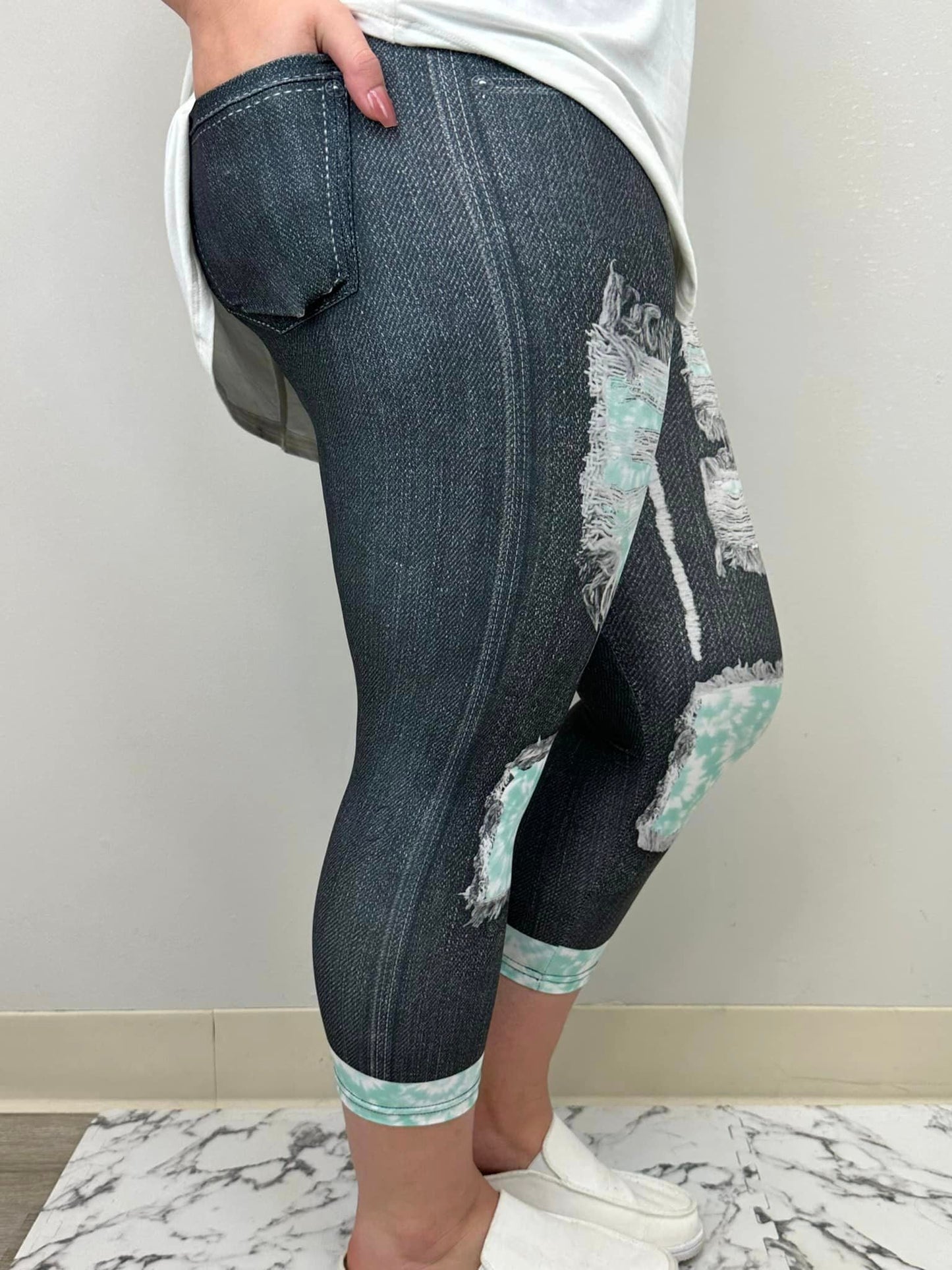 Teal Tie Dye Denim Capri w/ Butt Pockets