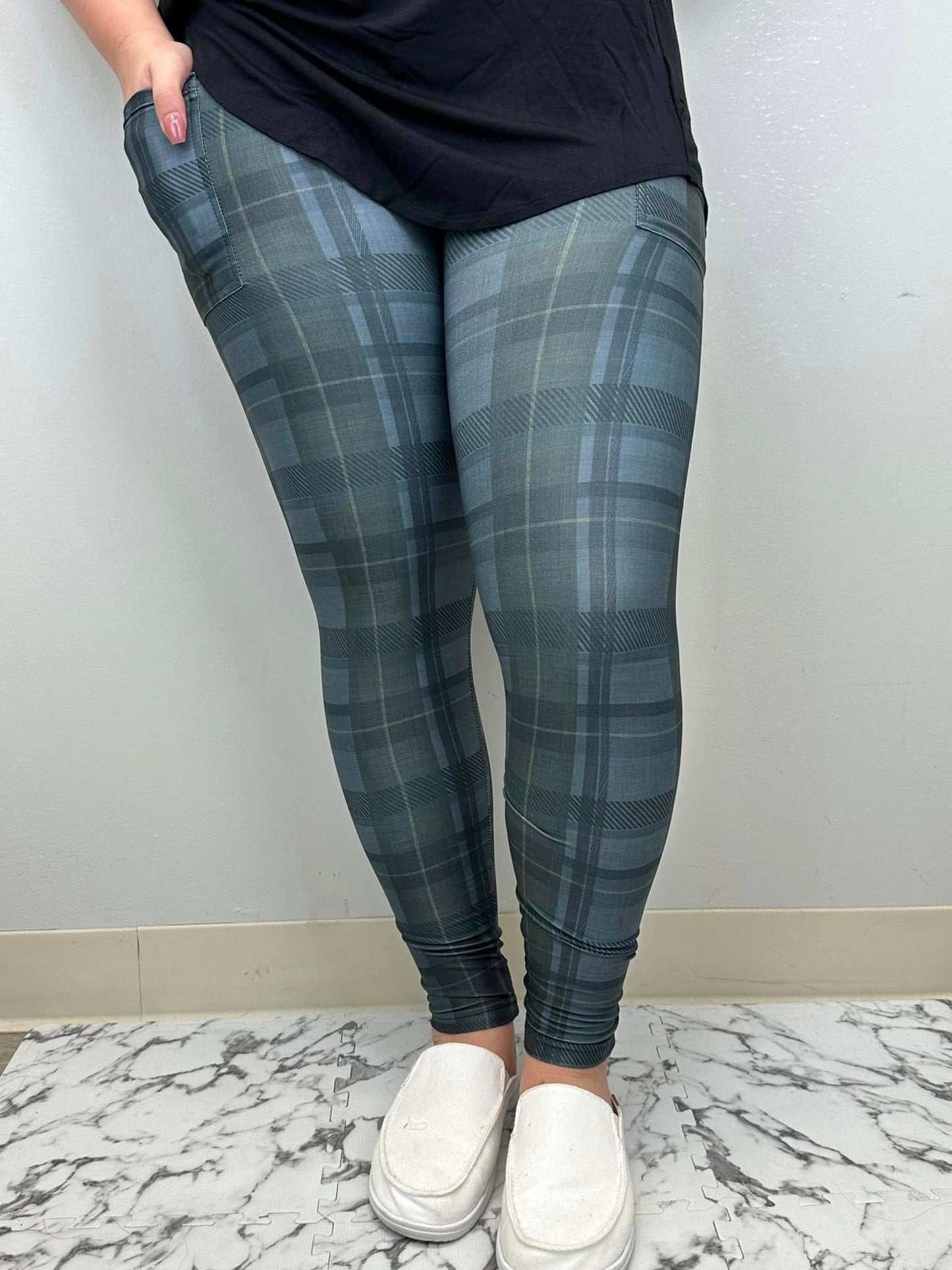 Navy Plaid Leggings w/ Pockets