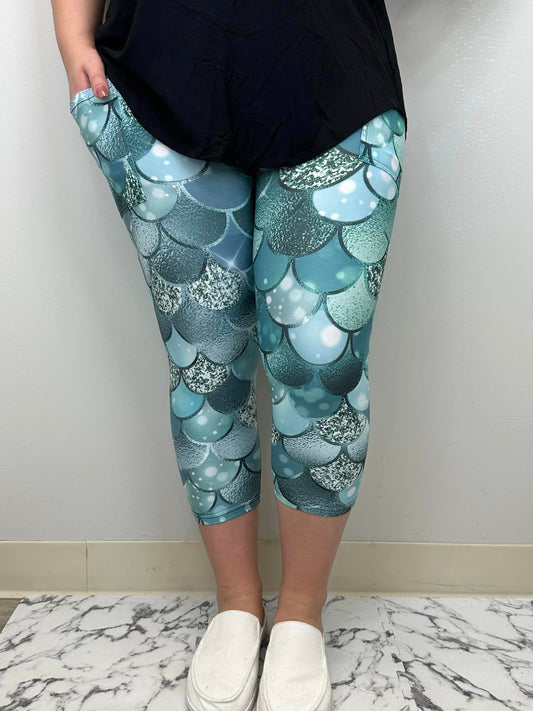 Teal Mermaid Capri w/ Pockets