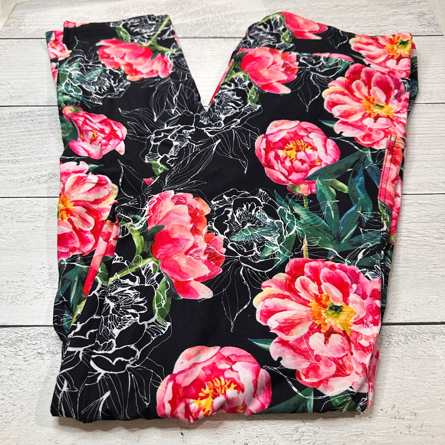 TC2 - Adult Leggings with Pockets Bundle - 13