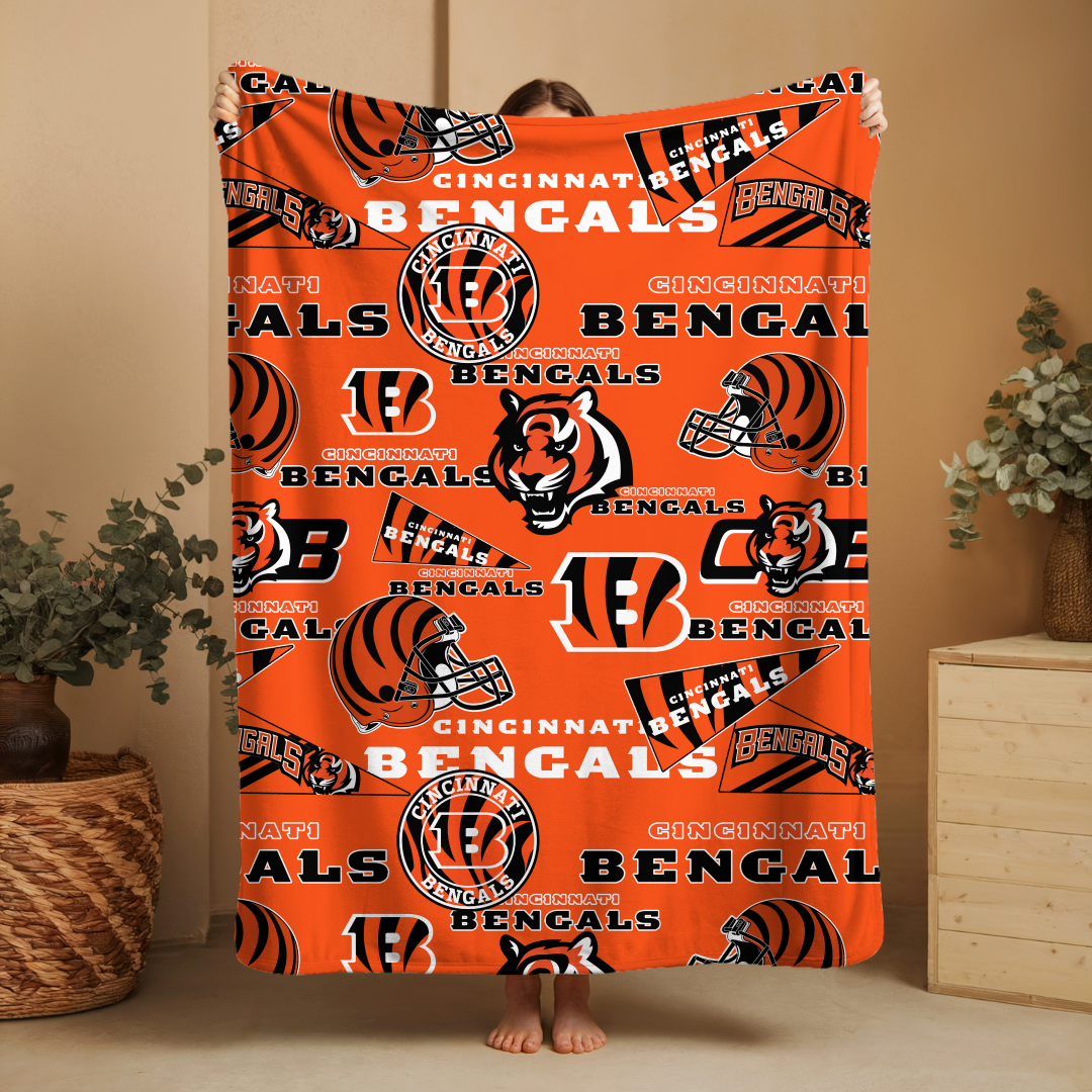 Sunday Night Football Blankets | Run ends 8/16 | ETA 44 Days