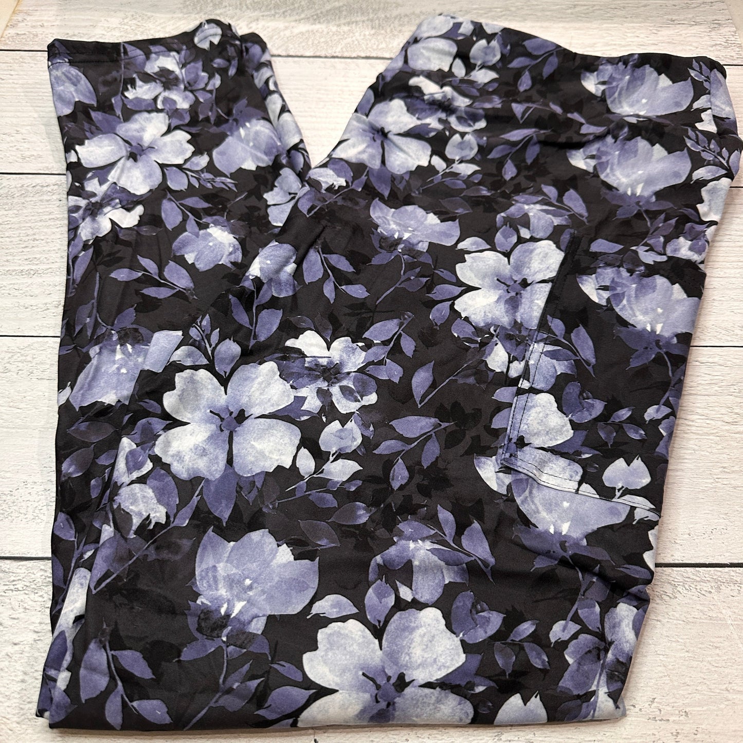 TC2 - Adult Leggings with Pockets Bundle - 9