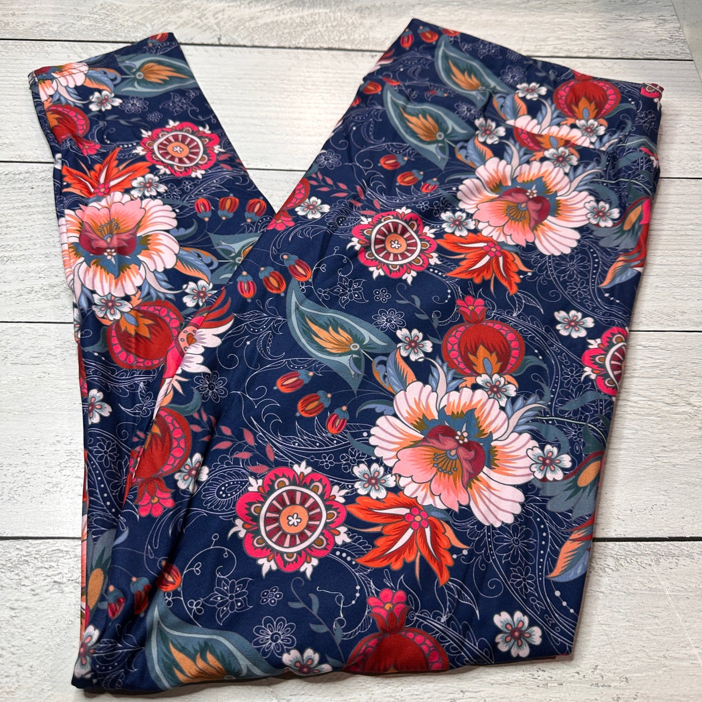 TC - Adult Leggings Bundle - 5