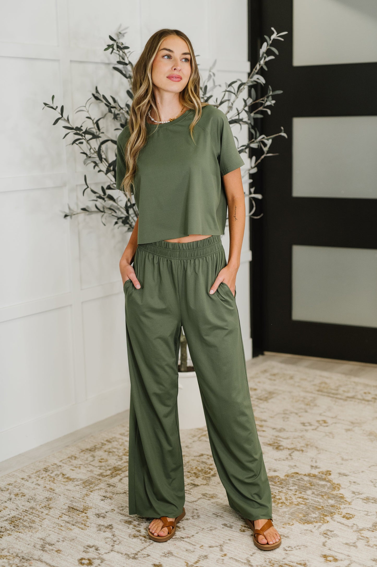 PREORDER: Casual Top and Bottom Set in Green