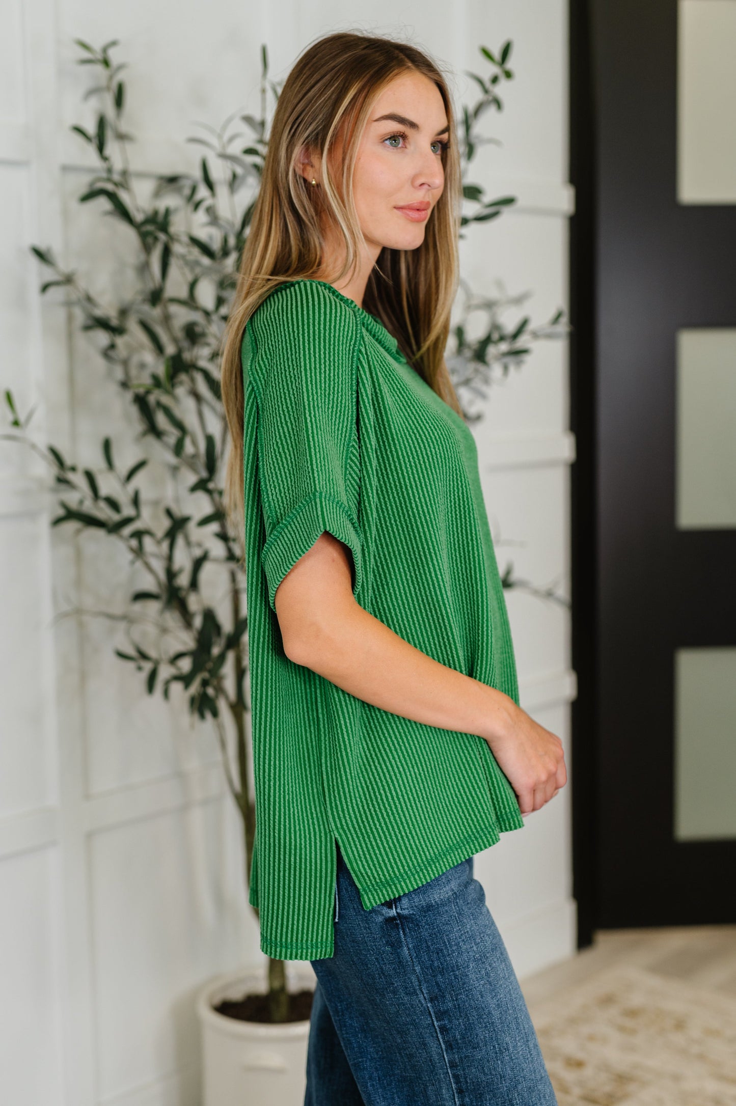 Catch Me Loungin’ Cable Ribbed Knit Top in Dark Green