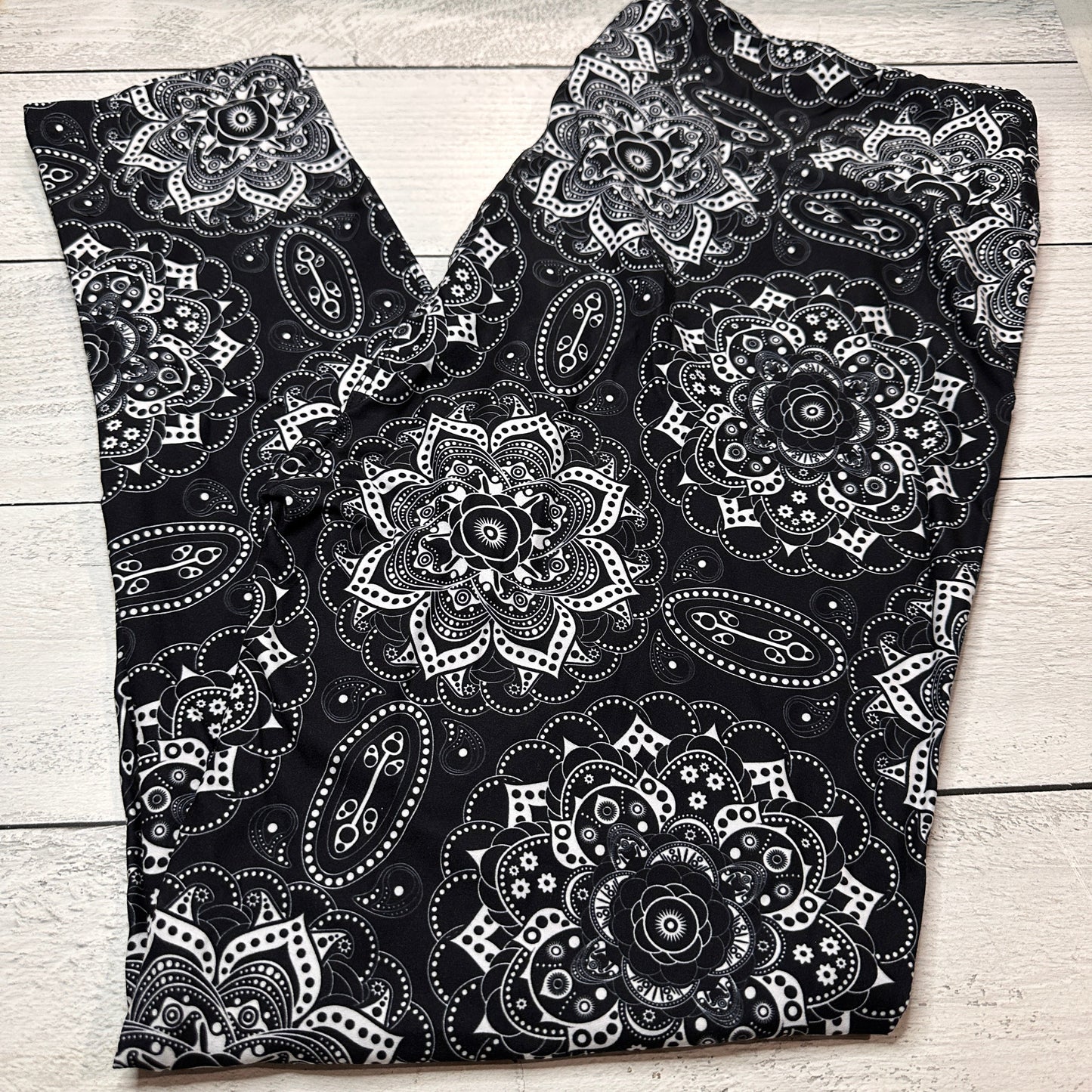 TC2 - Adult Leggings Bundle - 6