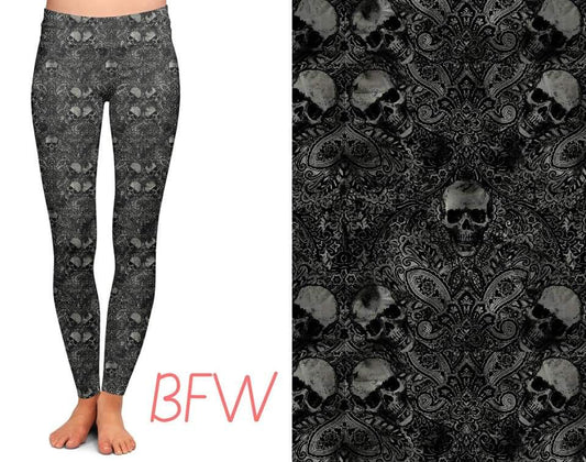 Dead Skulls leggings with pockets