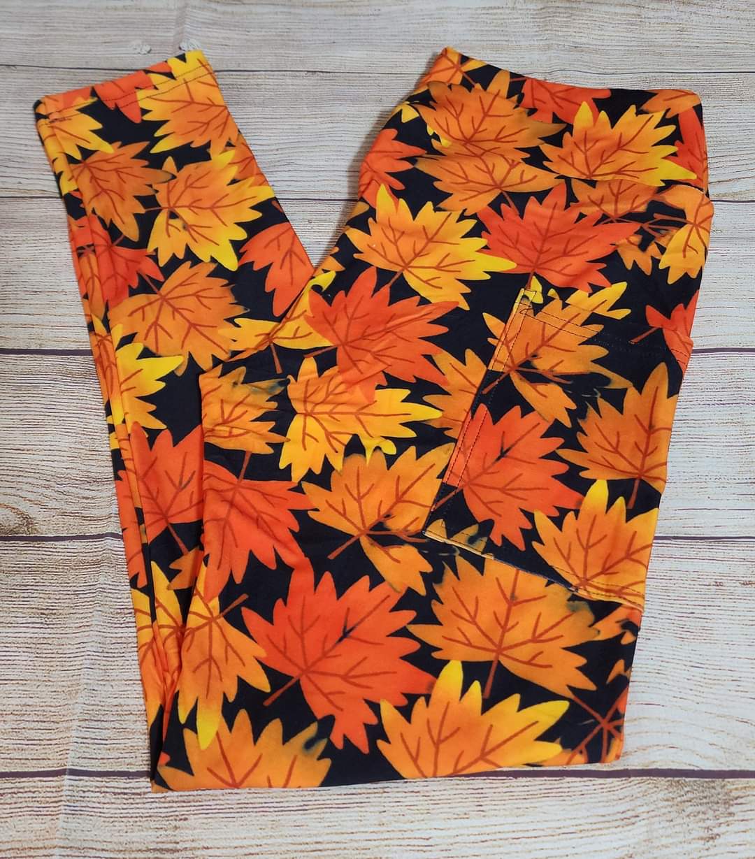 Vibrant Fall Leaves Full Length w/ Pockets