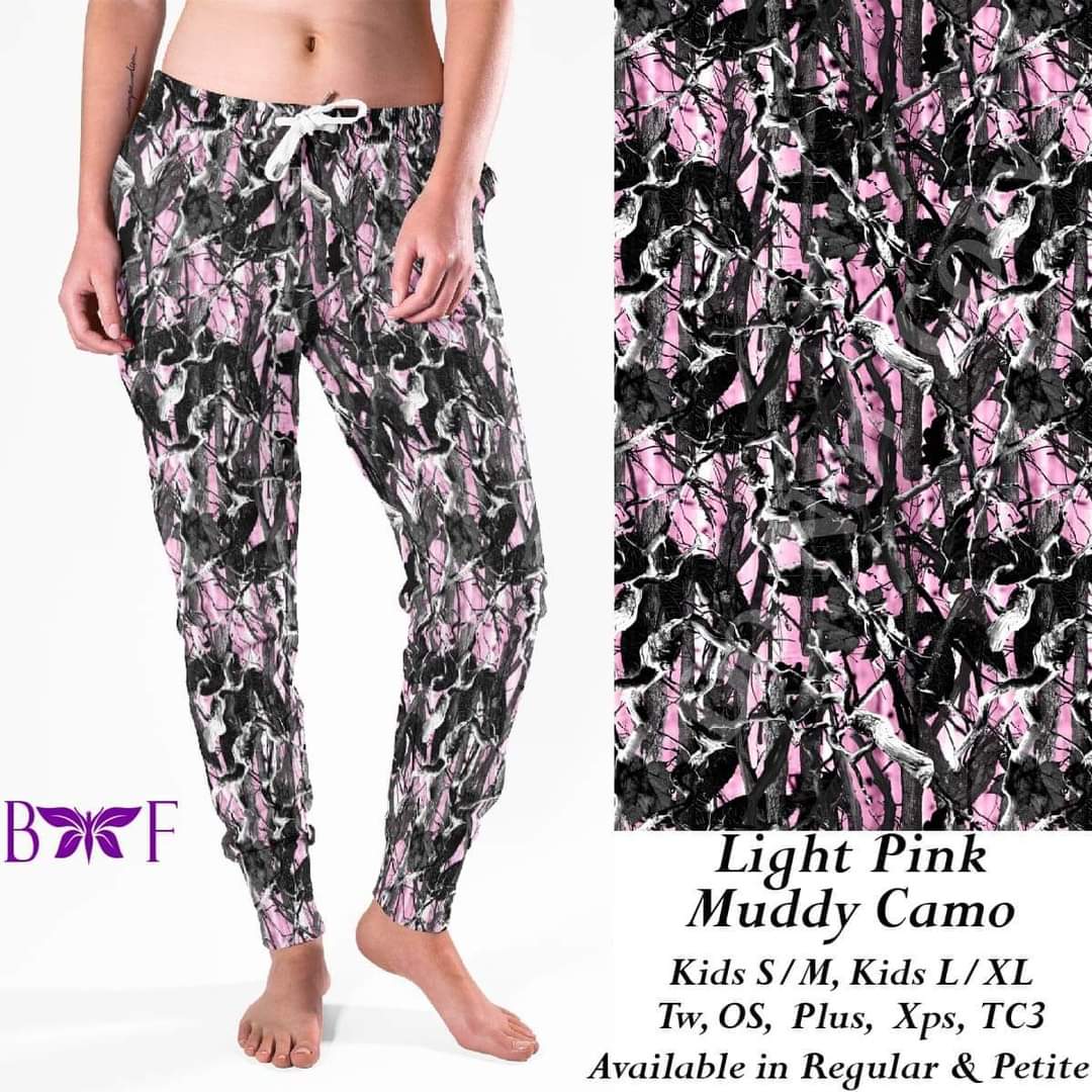 Light Pink Muddy camo capri