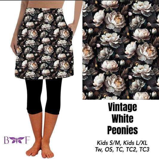 Vintage White Peonies Skirted Capris