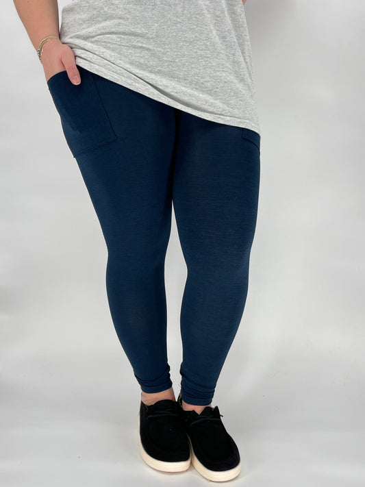 Navy Fleece Leggings w/ Pockets