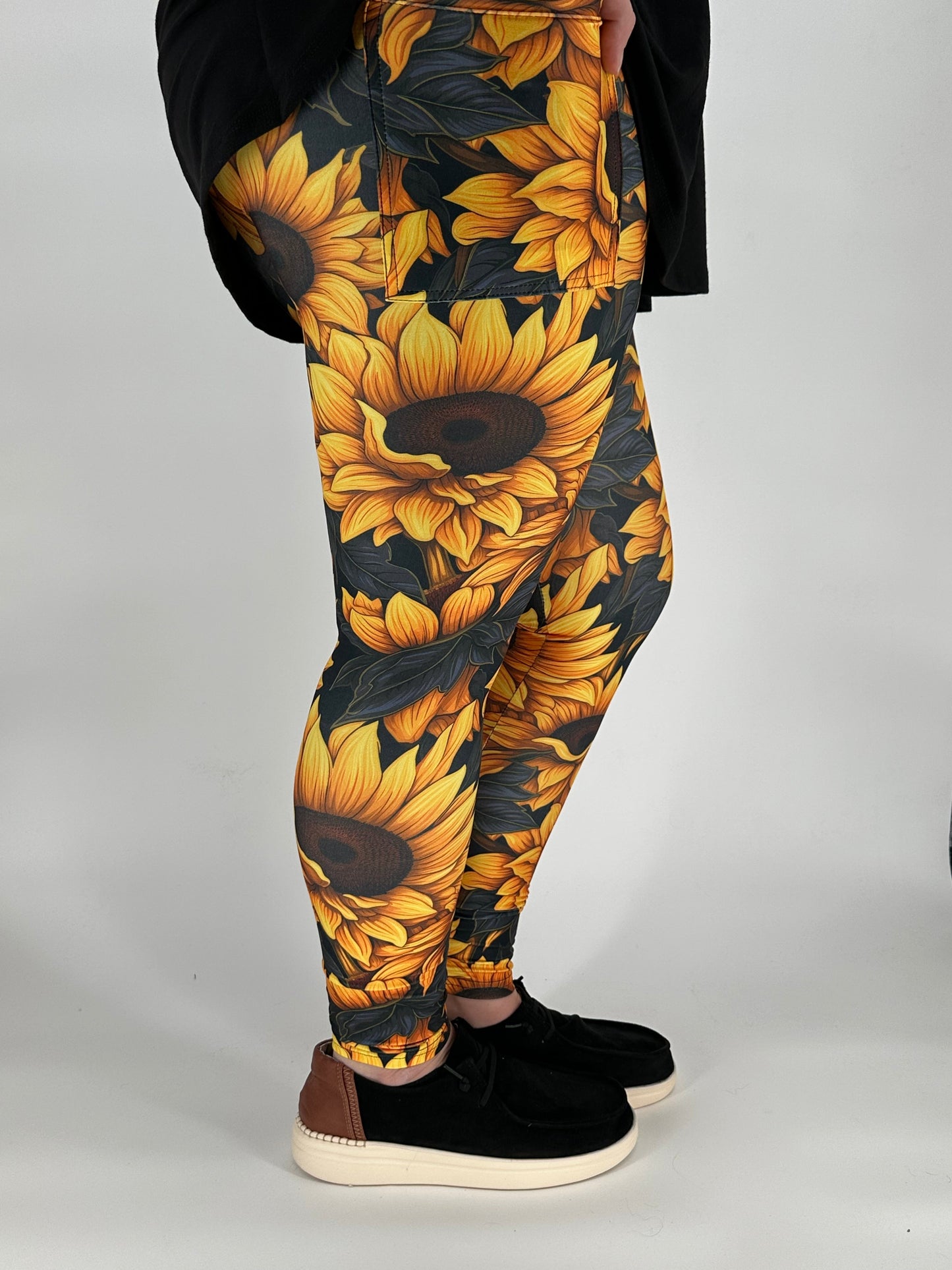 Sunflower Leggings w/ Pockets