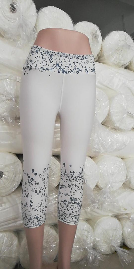 All that glitters white capri