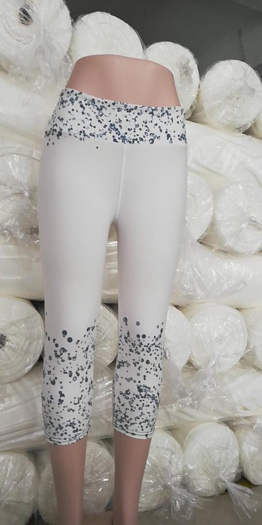 All that glitters white capri