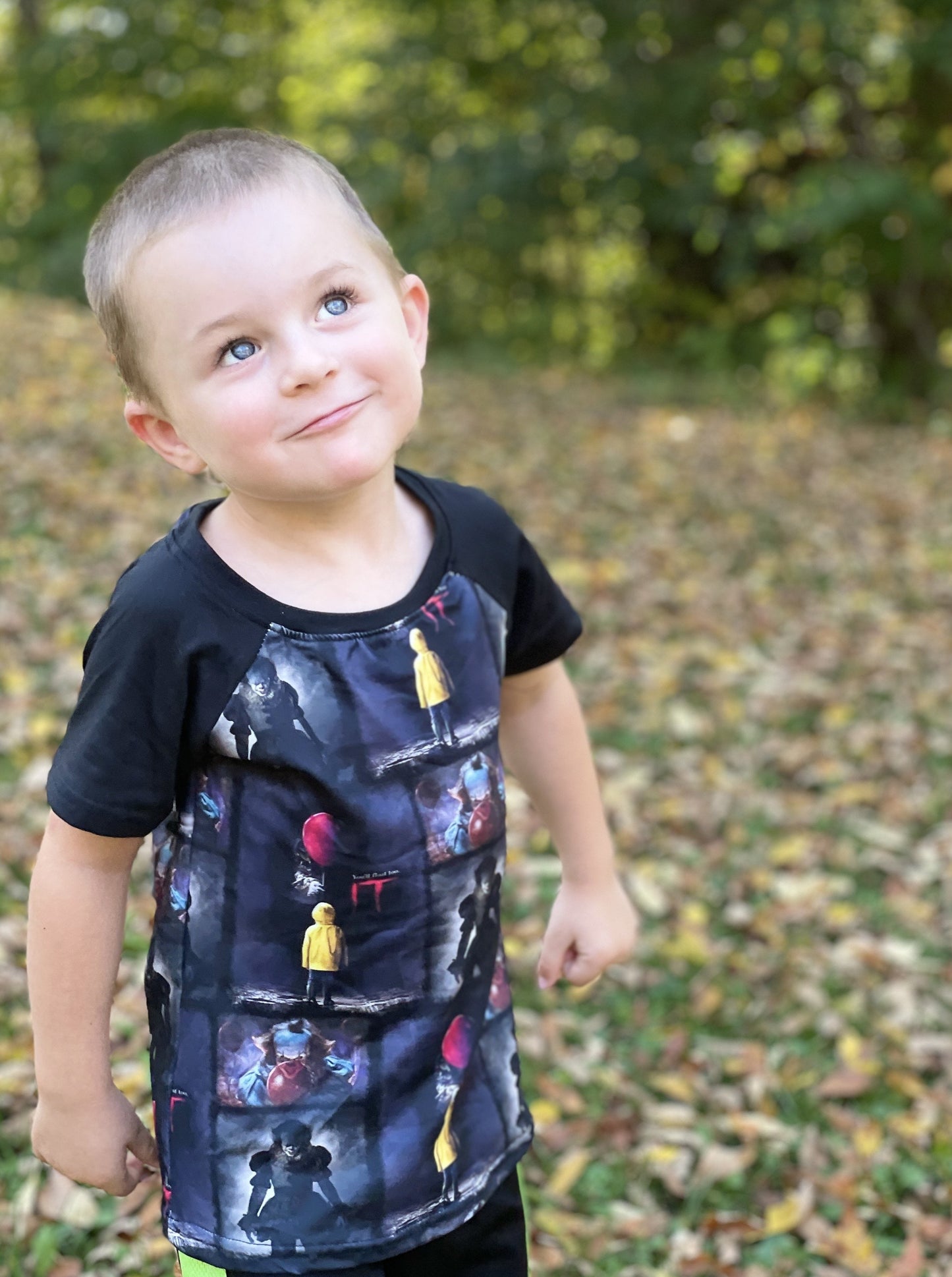 Halloween Horror You'll Float Too Raglan