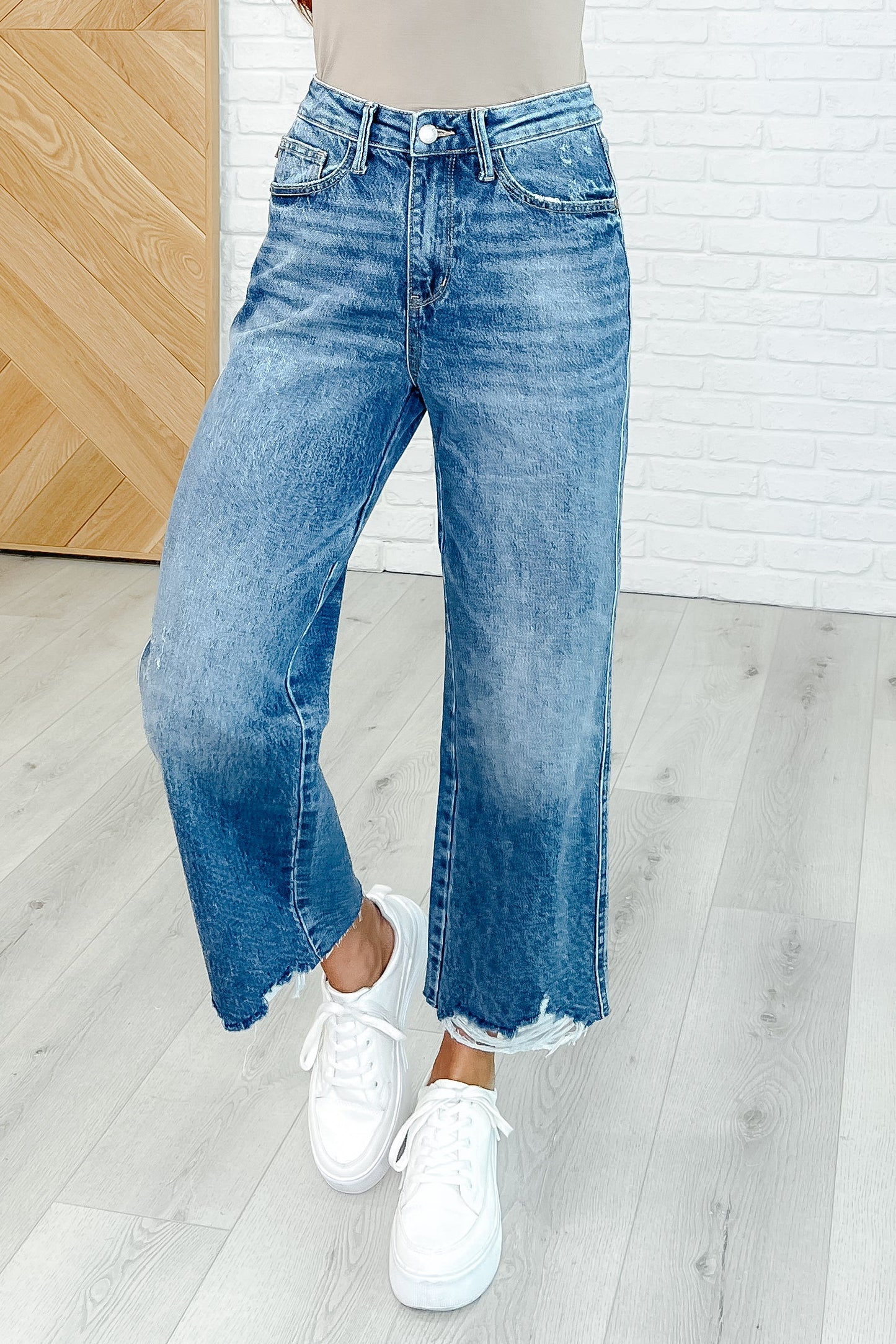 Megan High Rise Rigid Magic Wide Leg Crop Jeans