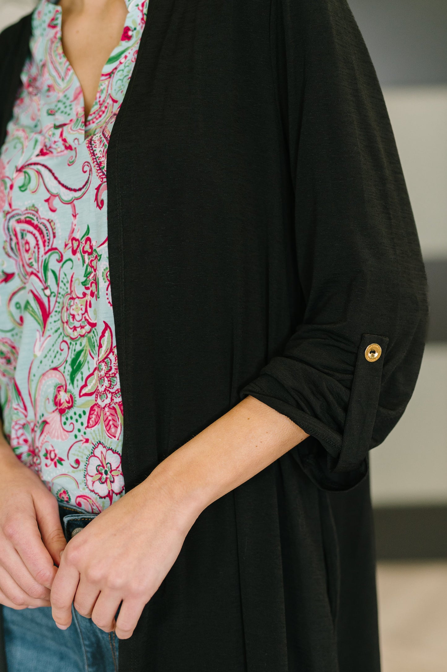Lizzy Cardigan in Black