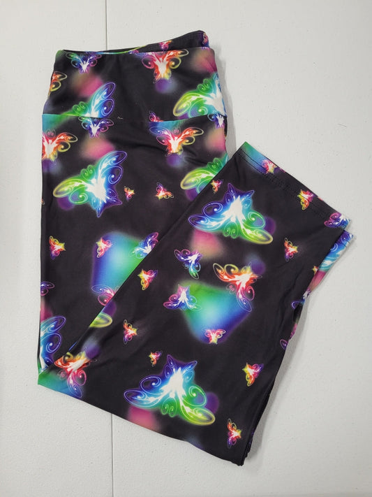 Electric butterfly capris without pockets