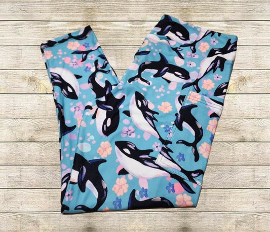 Wonderful Whales Capri Length w/ Pockets