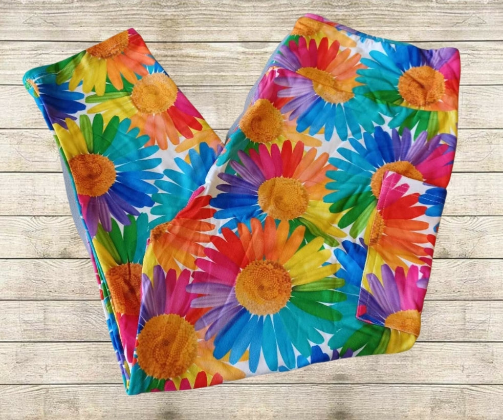 Rainbow Daisy Capri Length w/ Pockets