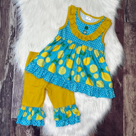 Lemon Print Tunic & Ruffle Capris