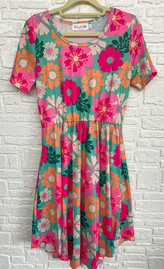 SS Mint Flora Darling Dress PreOrder Closes 6/14 eta 4-6 weeks