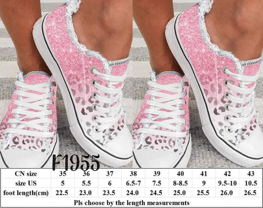 Low-top shoes, pink color, size 9.5