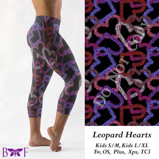 Leopard Heart capris with pockets